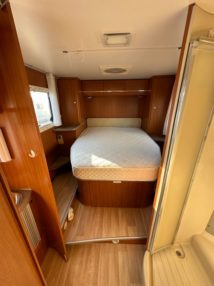 Challenger Mageo Queensbed Km Aantoonbaar De Camper Discounter